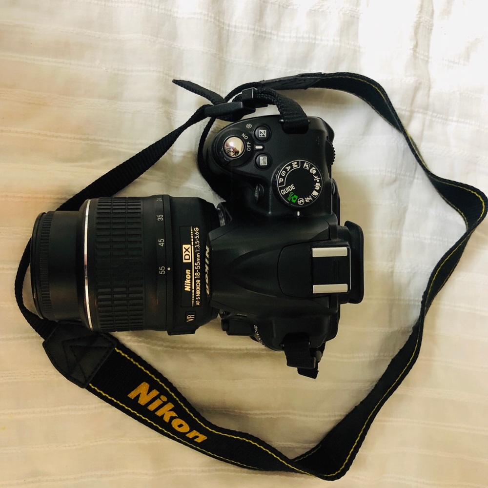 Nikon Camera - Picture 8 of 8